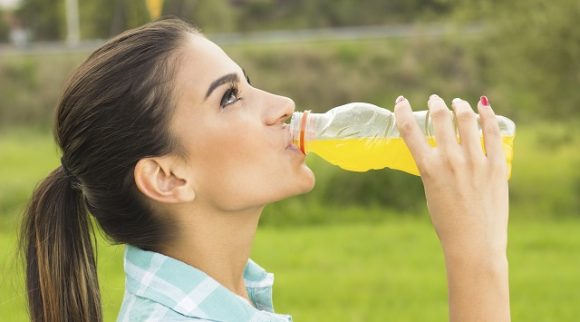 bebidas gaseosas o azucaradas