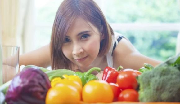 adolescentes con ingesta de frutas y verduras