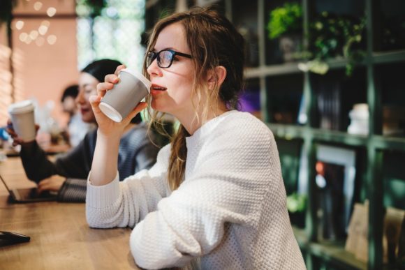 5 señales que indican que tal vez sea momento de dejar el café