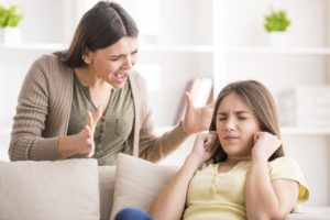 ¿Sientes que te enfadas demasiado con tu madre?